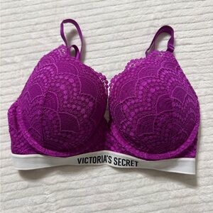 Victoria's Secret Size:34D/D75 Fuchsia Lace Bra